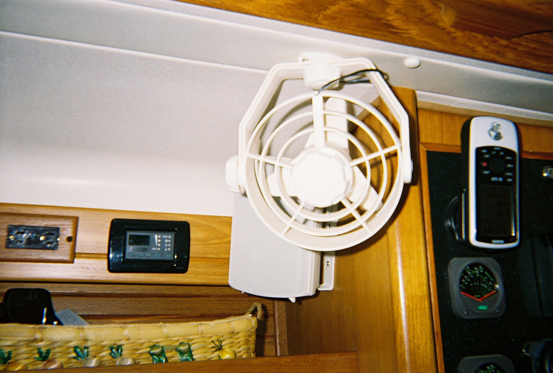 12 Volt Fans